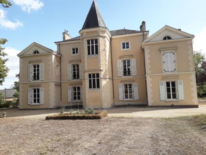 Bed and Breakfast Manoir Des Etrichets Saint-Saturnin  Zewnętrze zdjęcie