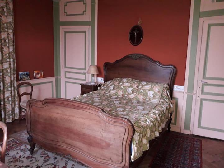Bed and Breakfast Manoir Des Etrichets Saint-Saturnin  Zewnętrze zdjęcie